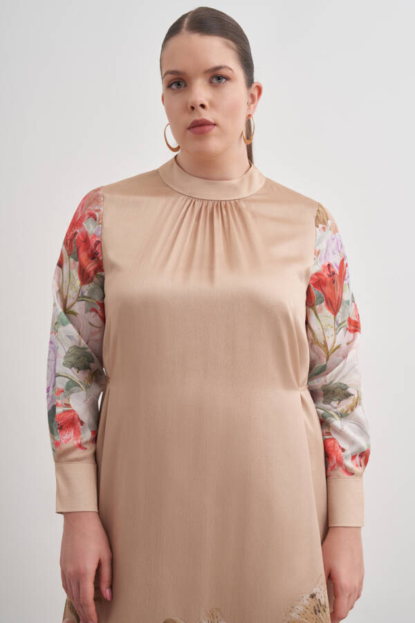 Bej Çiçek Desenli Detaylı Bol Elbise - 5
