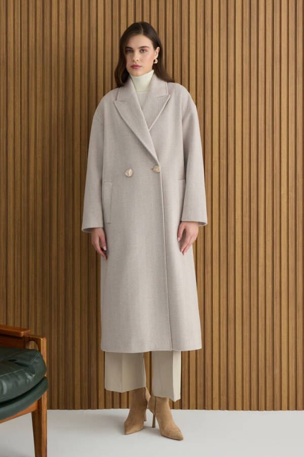 Bej Balıksırtı Desenli Manto - Aker (1)