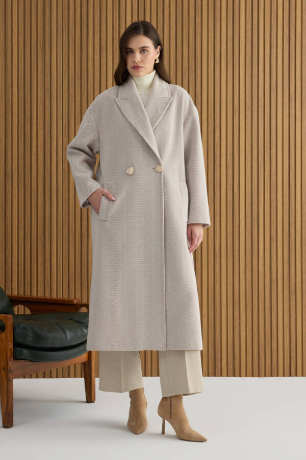 Bej Balıksırtı Desenli Manto - Aker