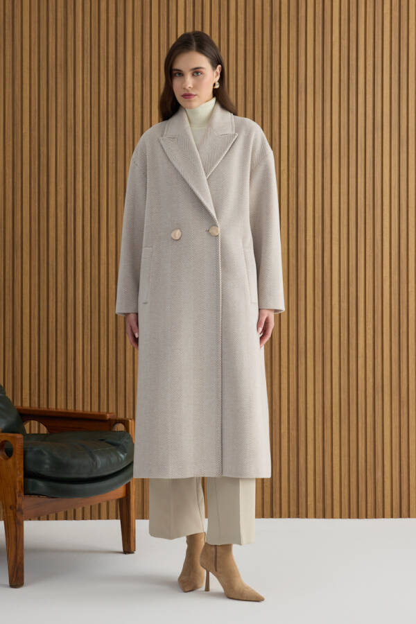 Bej Balıksırtı Desenli Manto - 3