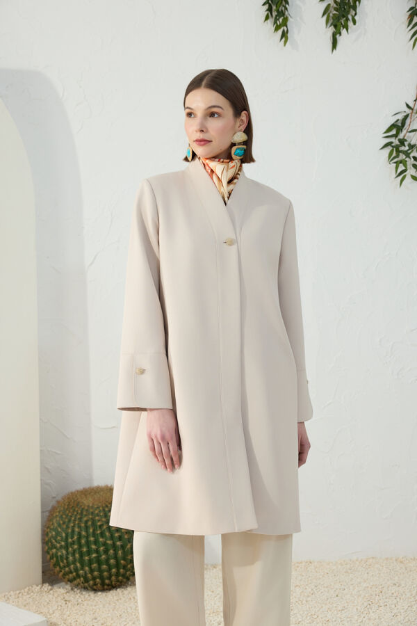 Bej Boncuk Düğmeli Kap - 6