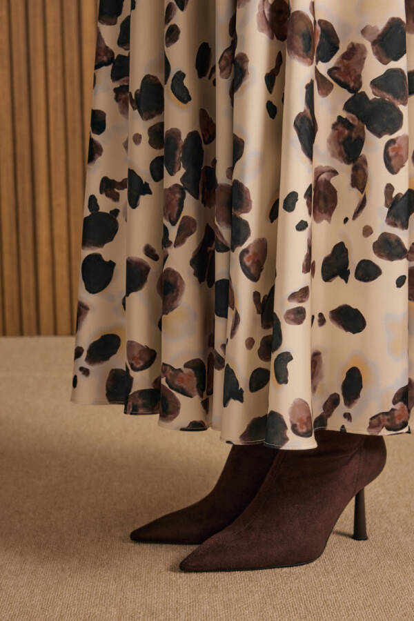 Bej Desenli Kloş Etek - 4