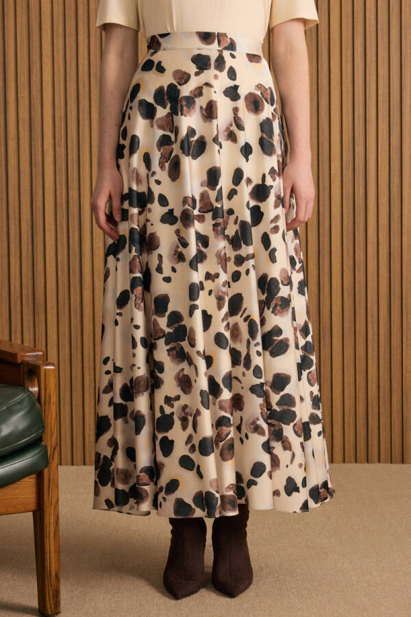 Bej Desenli Kloş Etek - Aker (1)