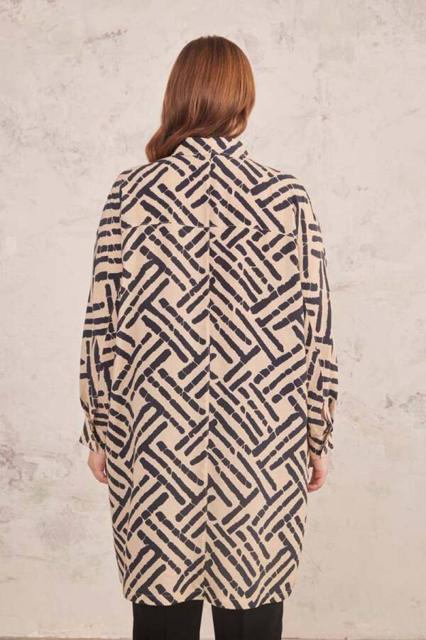 Bej Desenli Rahat Kesim Kısa Kap - 6