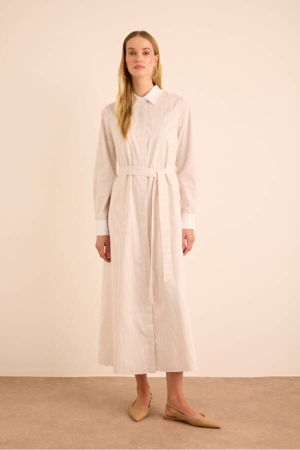 Bej Çizgili Beyaz Garni Detaylı Cotton Elbise - 1