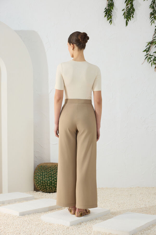 Bej Fonksiyonel Kordonlu Takım - 7