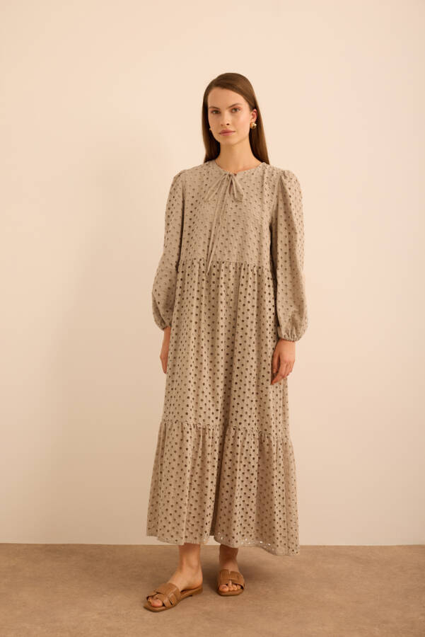 Bej Hacimli Cotton Brode Elbise - Aker