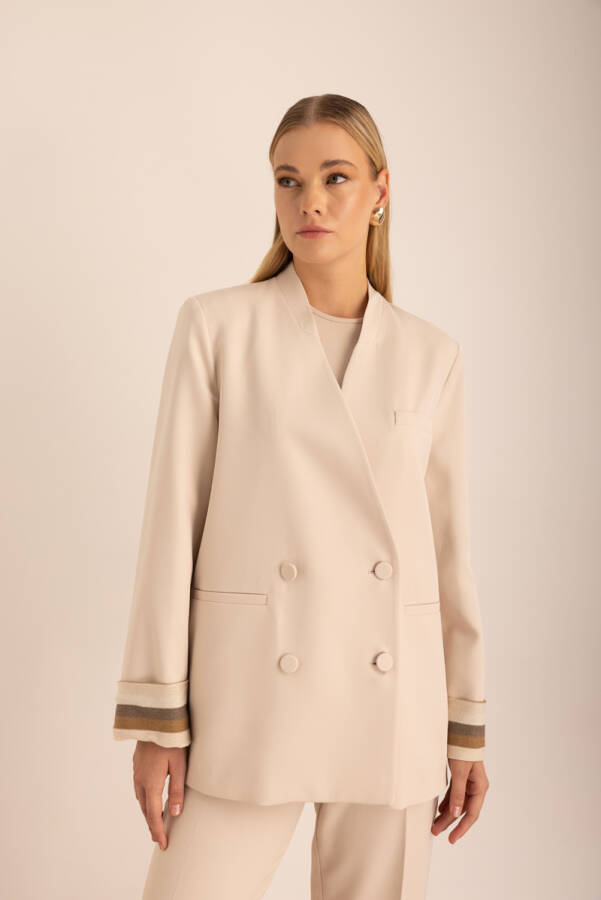 Bej Kolları Seyyar Garni Detaylı Yakasız Ceket - 5