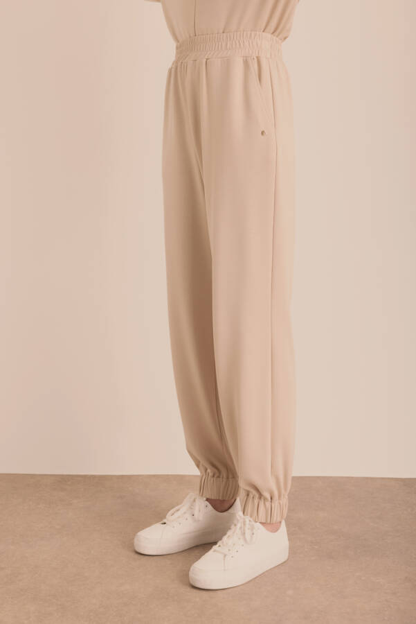 Bej Logo Detaylı Jogger Eşofman Altı - 4