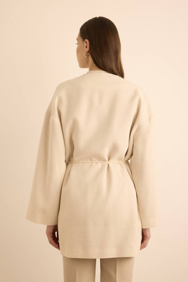 Bej Metal Broşlu Beli Kordon Bağcıklı Kap - 7