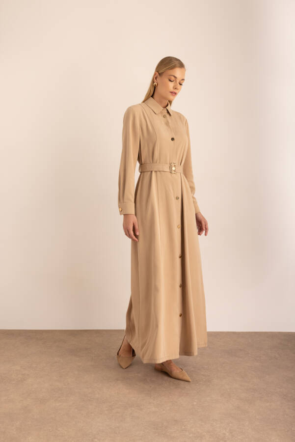 Bej Metal Düğme Detaylı Kuşaklı Tencel Uzun Elbise - Aker (1)