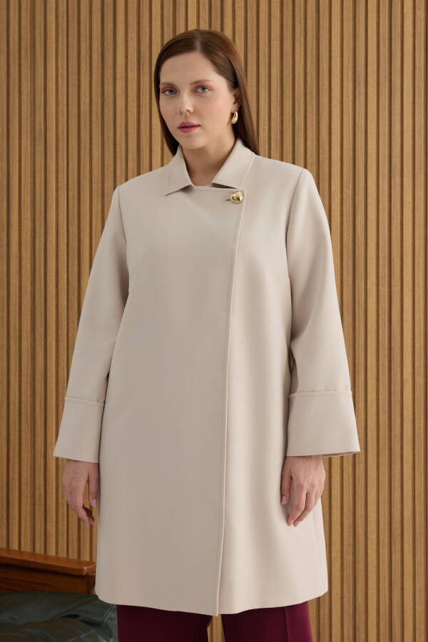 Bej Yakası Yandan Kapamalı Kap - 2