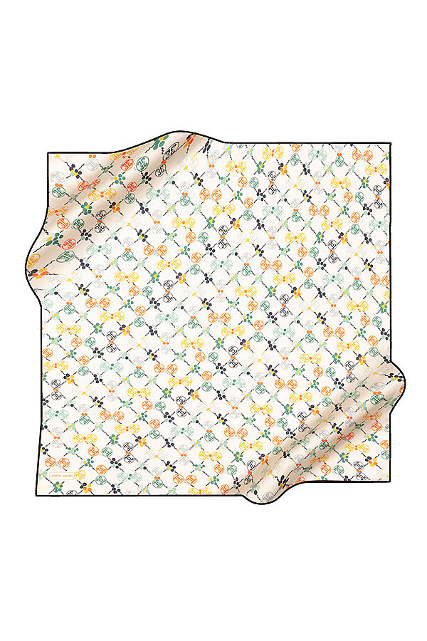 Beyaz 90X90 İpek Krep Saten Eşarp - 2