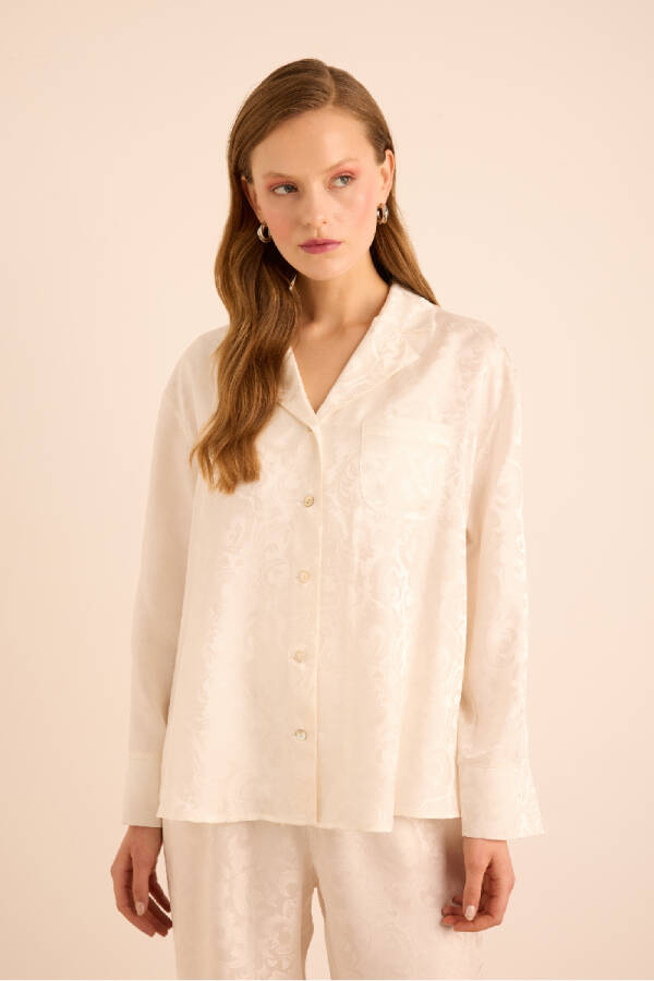Beyaz İpek Jakar, Önden Düğmeli Pijama Üst - 4