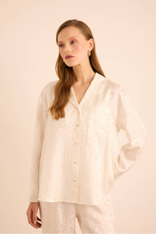 Beyaz İpek Jakar, Önden Düğmeli Pijama Üst - 1