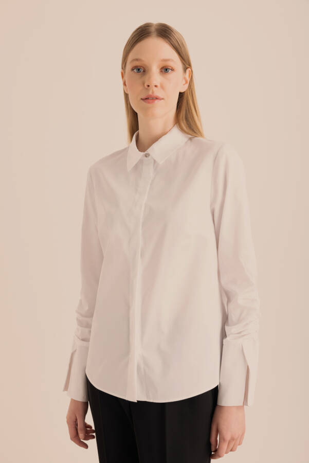 Beyaz Kolları Büzgü Detaylı Cotton Gömlek - 4