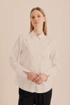 Beyaz Kolları Büzgü Detaylı Cotton Gömlek - 1