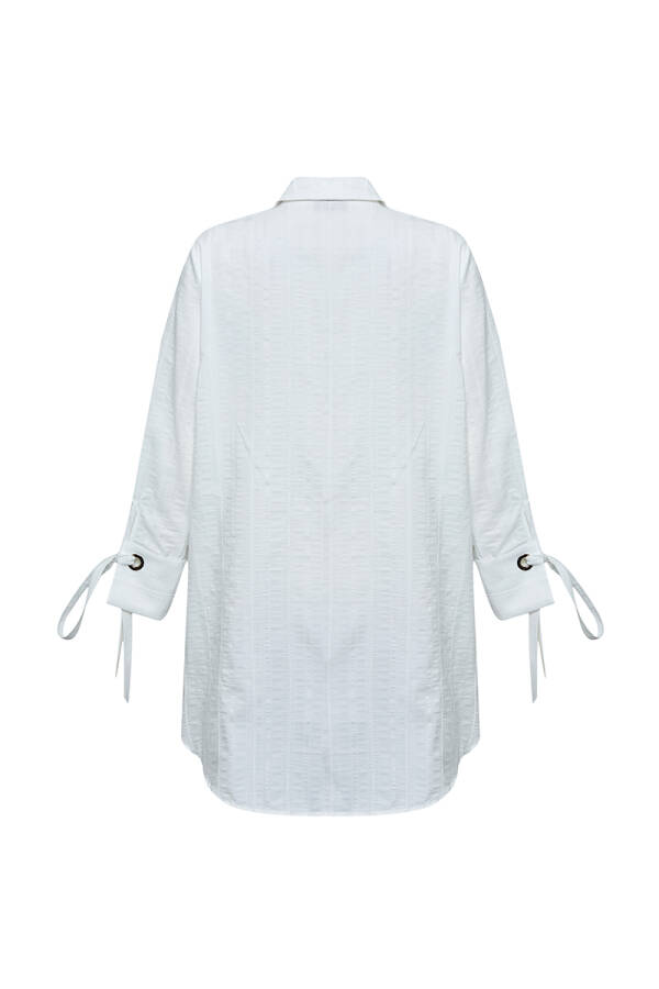 Beyaz Kuş Gözü Detaylı Dokulu Tunik - 3