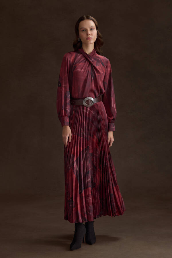 Bordo Desenli Yakası Çarpraz Kuplu Bluz - Aker