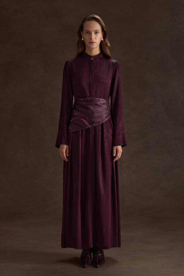 Bordo Dokusu Desenli Jakar Rayon Viscon Elbise - 2