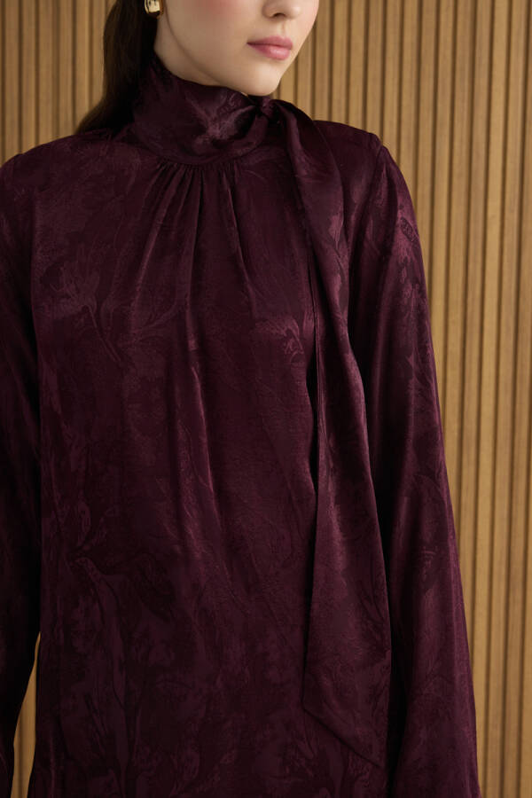Bordo Dokusu Jakar Desenli Rayon Viscon Tunik - 5