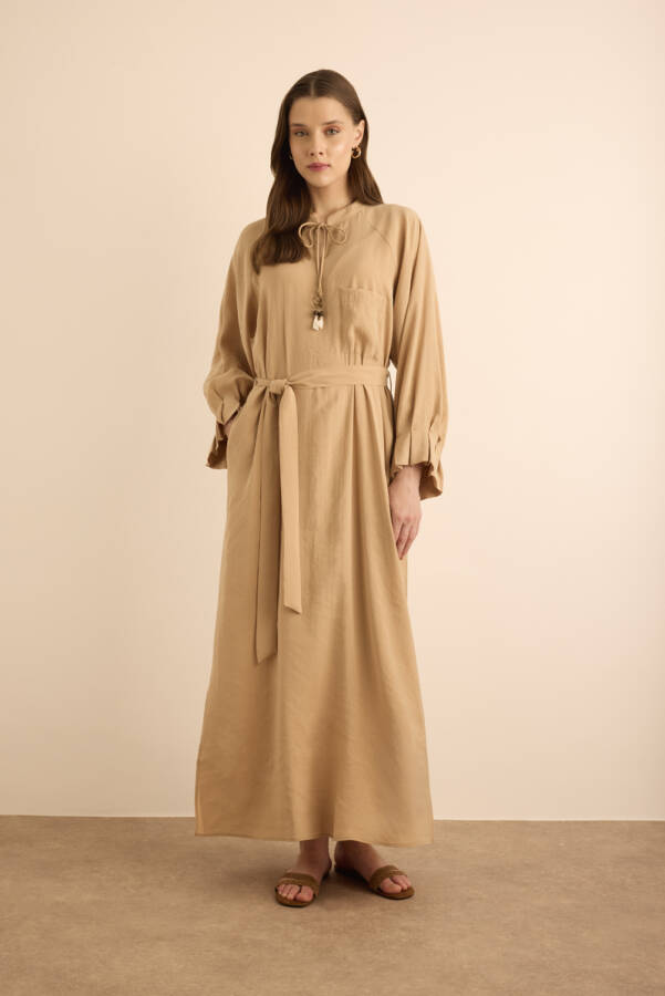 Camel Kolları Pile Detaylı Elbise - Aker (1)