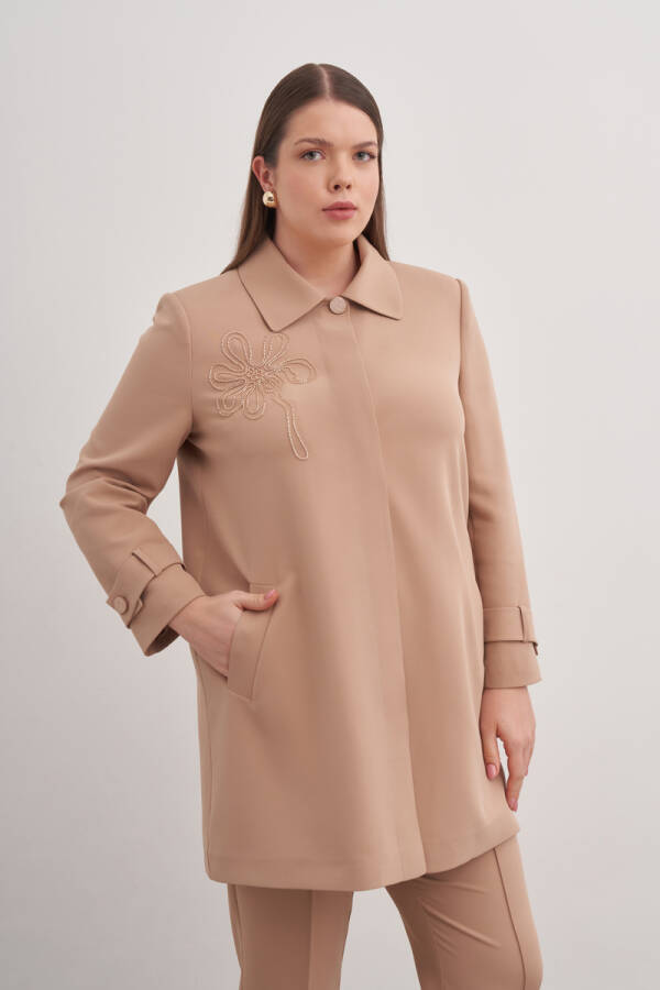 Camel Boncuk Nakış İşlemeli Cepli Kap - Aker (1)