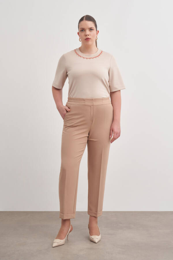 Camel Detaylı Havuç Pantolon - Aker (1)