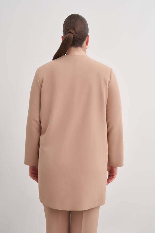 Camel Renkli Garni Detaylı Kap - 6