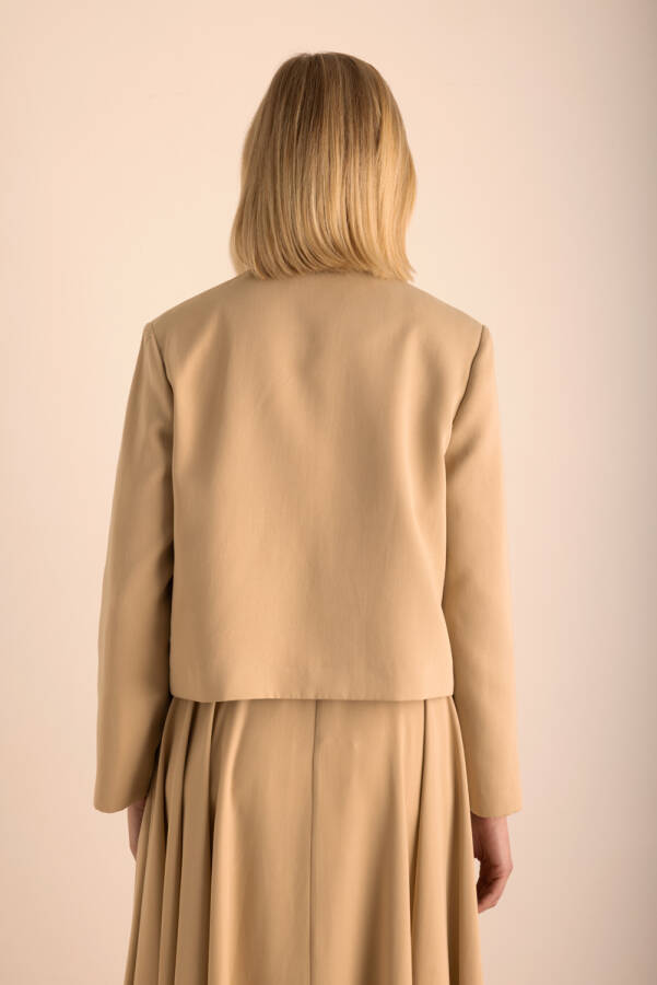 Camel Yakasız Kısa Tencel Ceket - 7