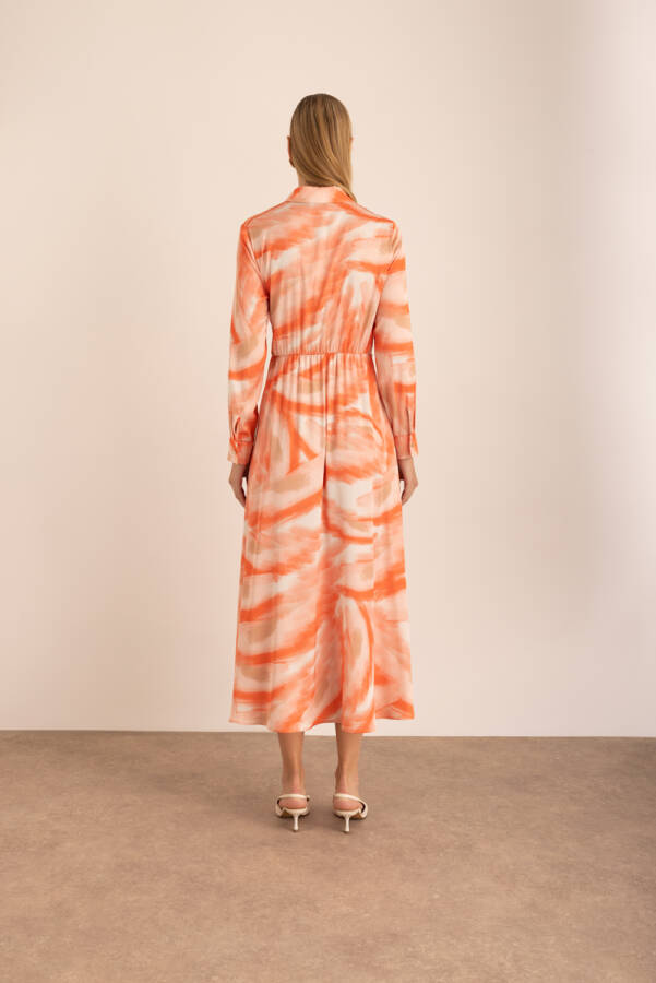 Desenli Saten Elbise - 6