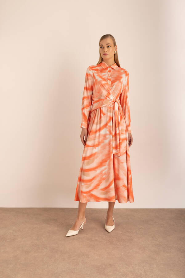 Desenli Saten Elbise - 4