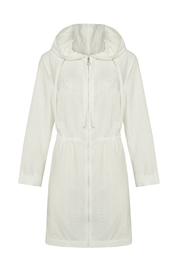 Beyaz Dokulu Kumaş Spor Tunik - 1