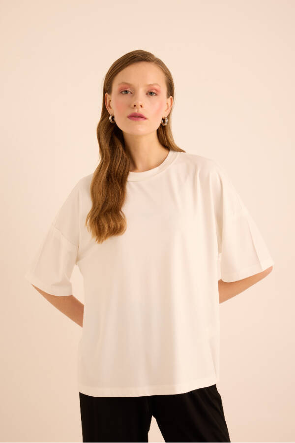Ekru Basic T-Shırt - 3