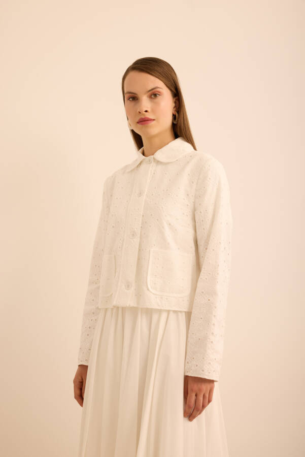 Ekru Cotton Brode Kısa Ceket - 3