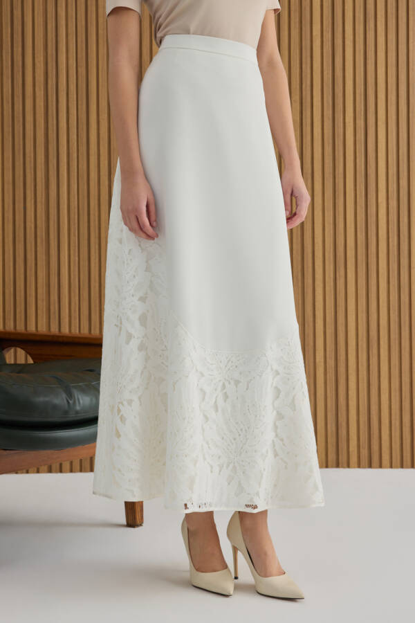 Ekru Dantel Garnili Etek - 3