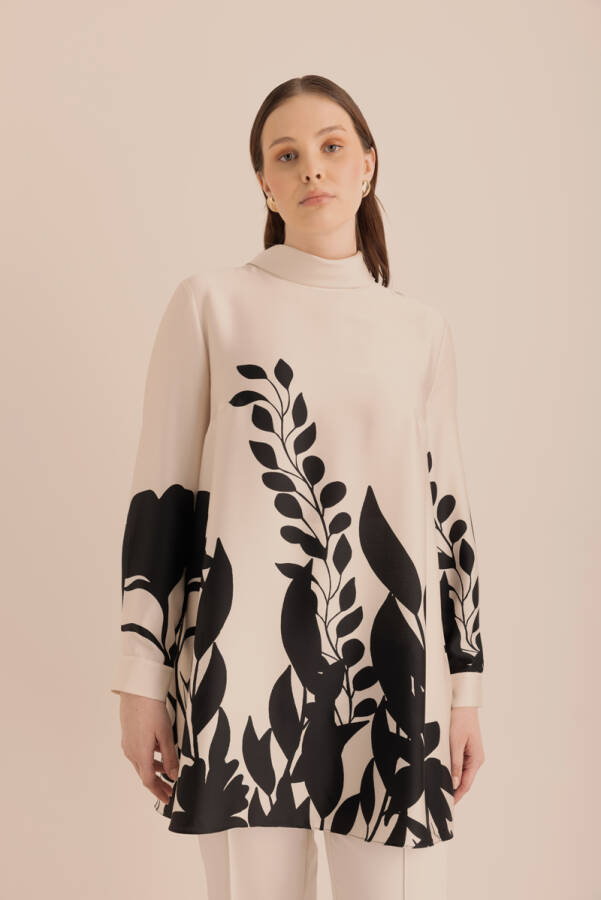 Ekru Desenli Dik Yakalı Tunik - 5