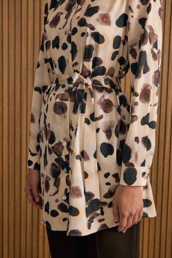 Ekru Desenli Yakası Bağlama Bant Detaylı Tunik - 5