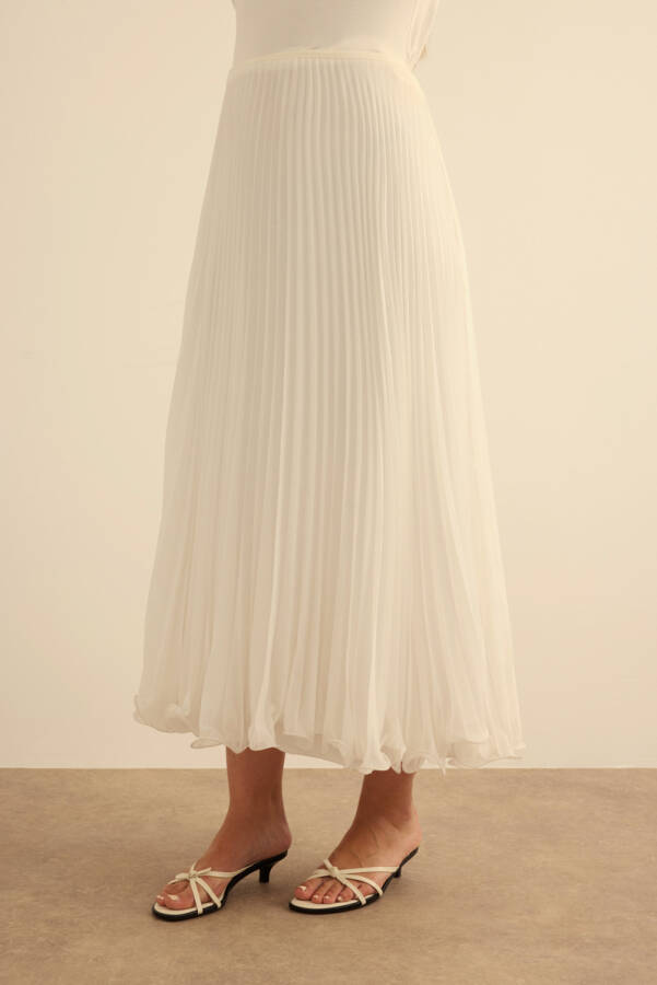 Ekru Etek Ucu Misinalı Pliseli Etek - 3
