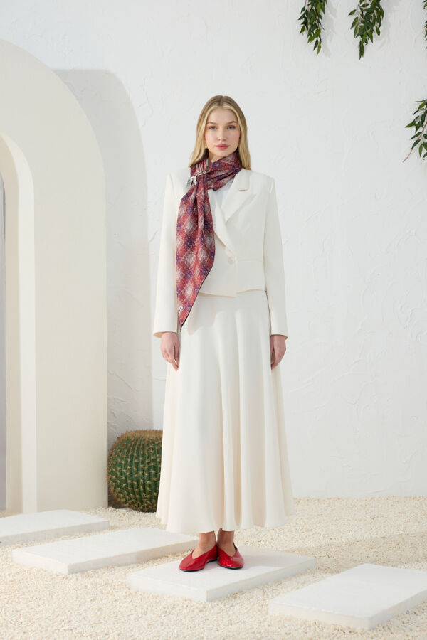 Ekru Kırlangıç Yaka Kısa Ceket - Aker (1)