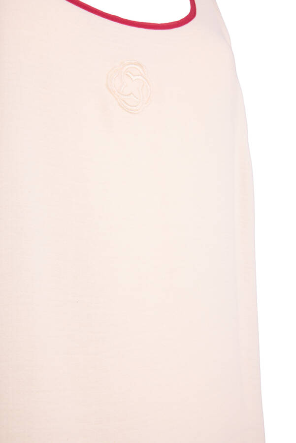 Ekru Koza Nakış Detaylı , Yakası Bordo Biyeli, Viscon Cotton Gecelik - Aker (1)