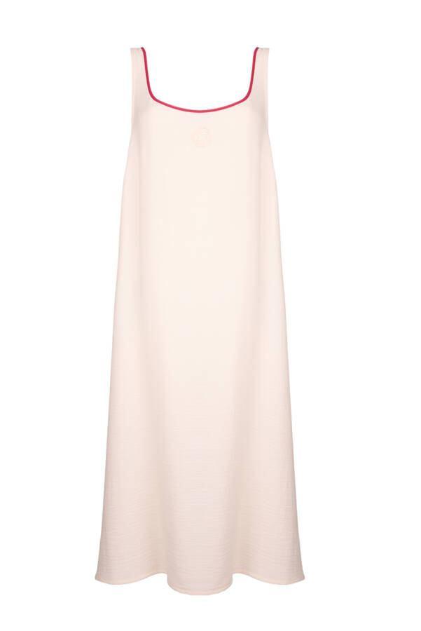 Ekru Koza Nakış Detaylı , Yakası Bordo Biyeli, Viscon Cotton Gecelik - 1