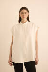 Ekru Önü Dikiş Detaylı Kolsuz Bluz - 1