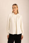 Ekru Pile Detaylı Dokuma Bluz - 4