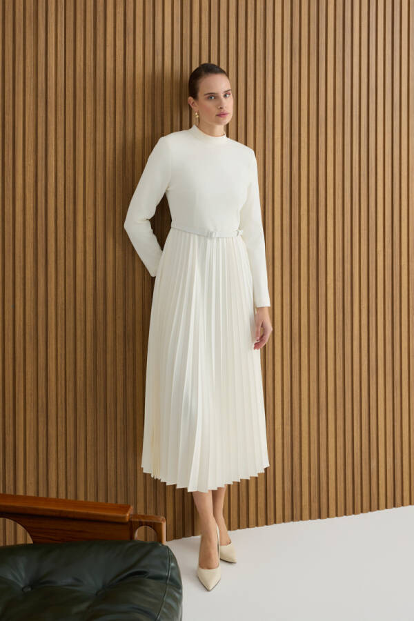 Ekru Piliseli Elbise - 2