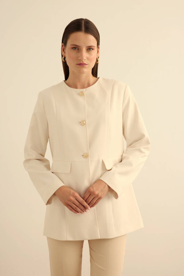 Ekru Sıfır Yaka Metal Düğmeli Şık Ceket - Aker (1)