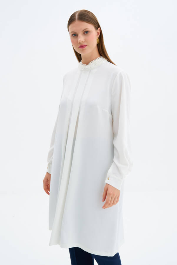 Ekru Yaka Dantel Detaylı Tunik - 2