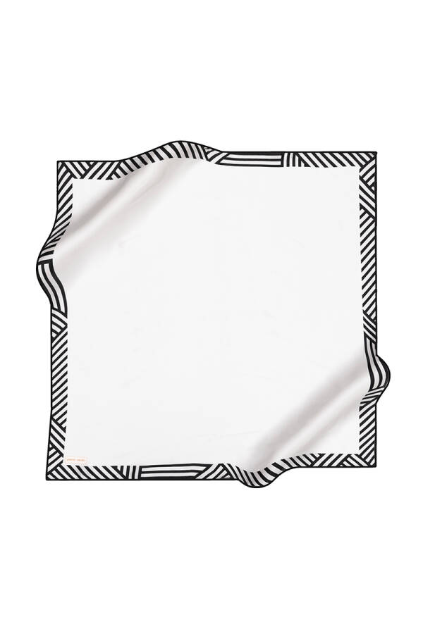 Beyaz Geometrik Desenli İpek Krep Saten Eşarp - 1