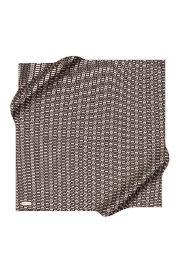Gri 90X90 İpek Krep Saten Eşarp - 1
