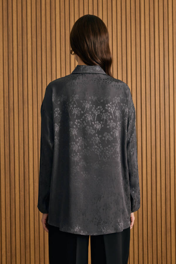 Gri Dokusu Desenli Rayon Gömlek - 4